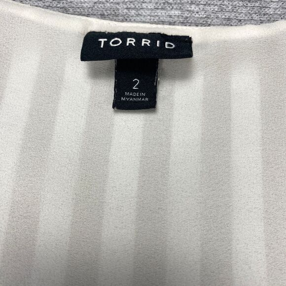 Torrid Womens Size 2 Striped Flowy Tank Top White and Taupe - Picture 12 of 12